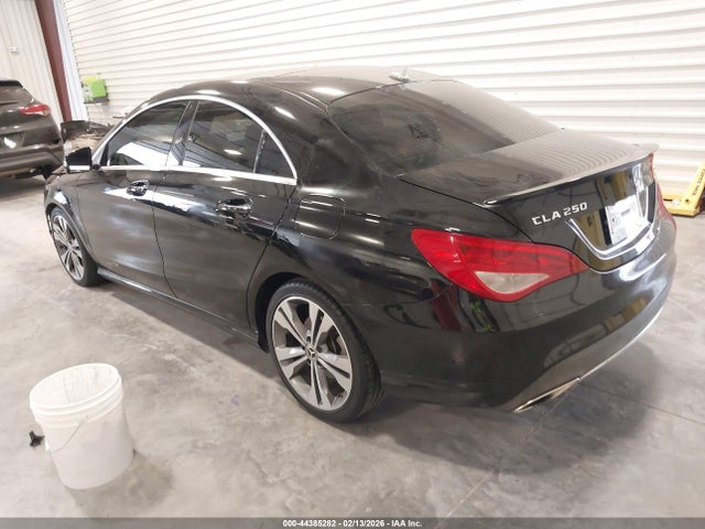 Mercedes-Benz Cla-class 4matic