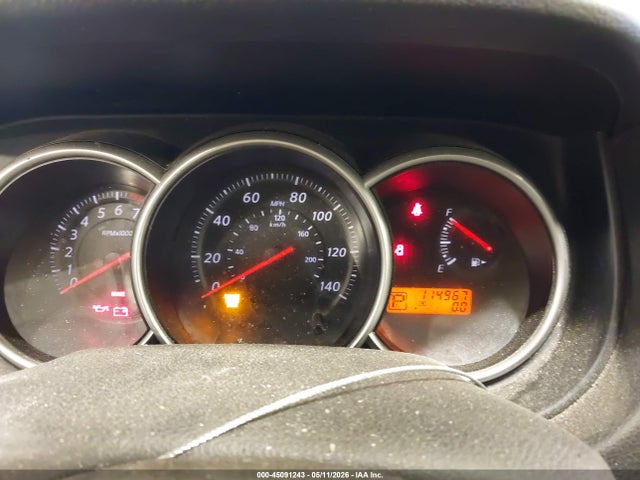 Nissan Versa 1.8 S