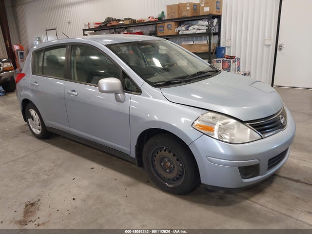 Salvage Nissan Versa Image