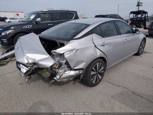 Nissan Altima Sv Fwd