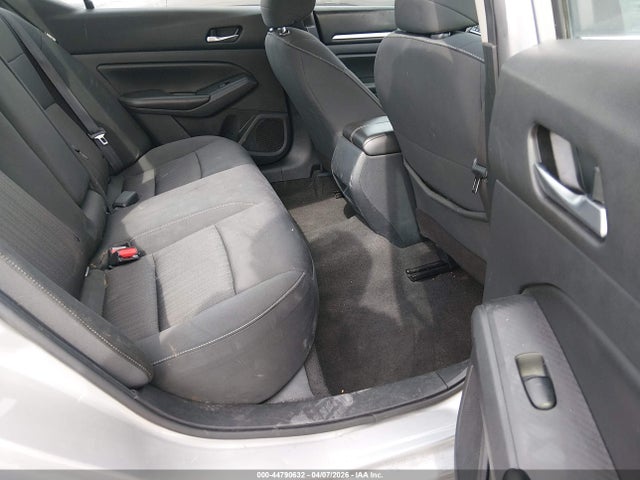 Nissan Altima Sv Fwd