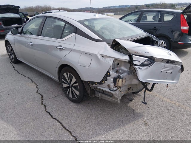 Nissan Altima Sv Fwd