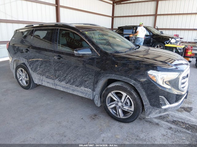 Salvage GMC Terrain Image