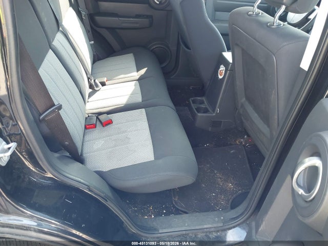 Dodge Nitro Se