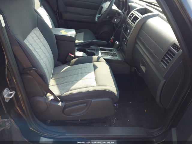 Dodge Nitro Se