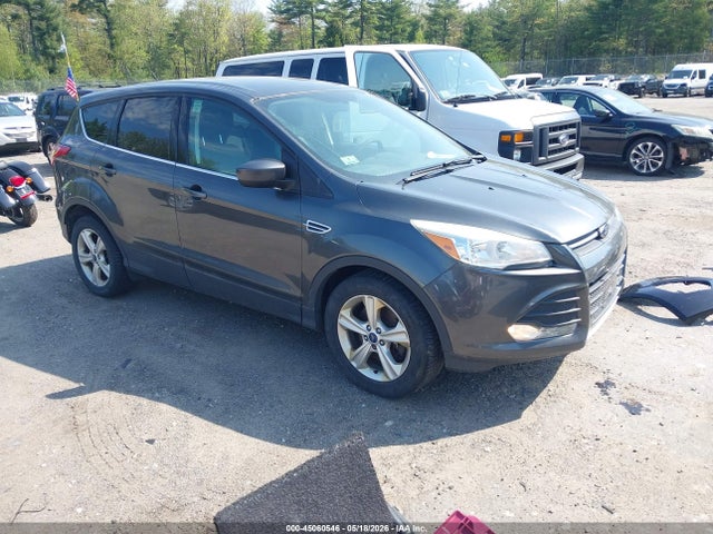 Salvage Ford Escape Image