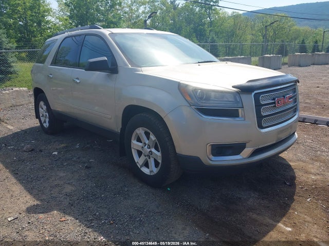 Salvage GMC Acadia Image