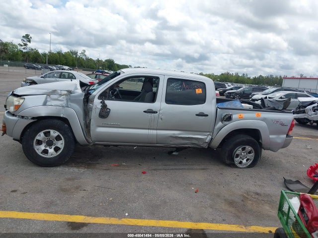 Toyota Tacoma Base V6