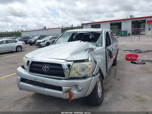 Toyota Tacoma Base V6