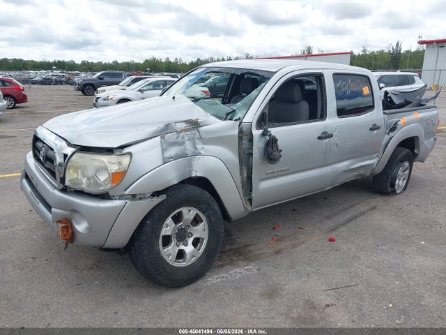 Toyota Tacoma Base V6