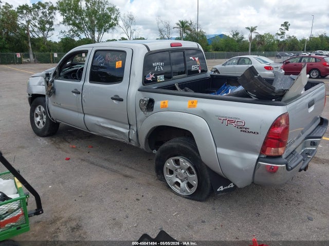 Toyota Tacoma Base V6