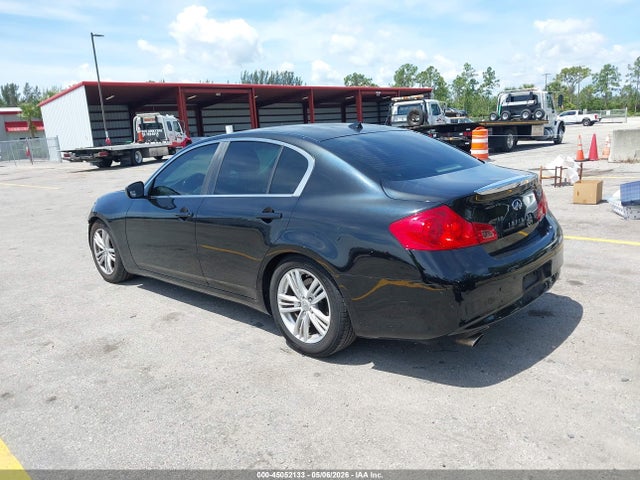 INFINITI G37 Journey