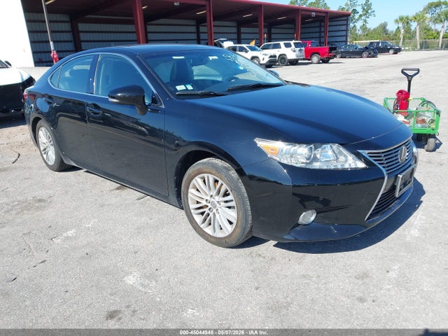 Salvage Lexus Es Image