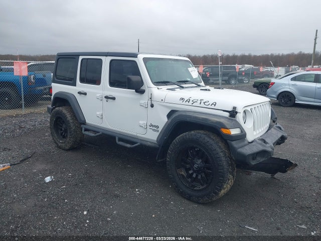 Salvage Jeep Wrangler Image