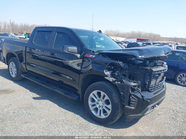 Salvage Chevrolet Silverado 1500 Image