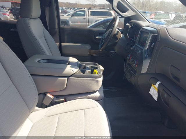 Chevrolet Silverado 1500 4wd  Short Bed Rst
