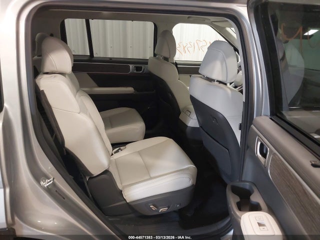 Hyundai SANTA FE Calligraphy