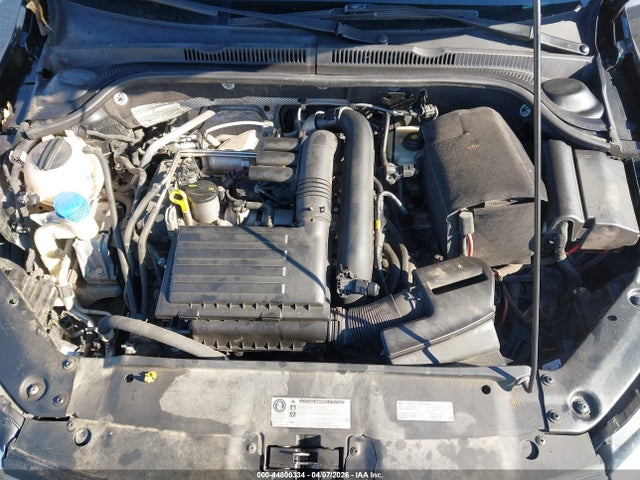 Volkswagen Jetta 1.4t S