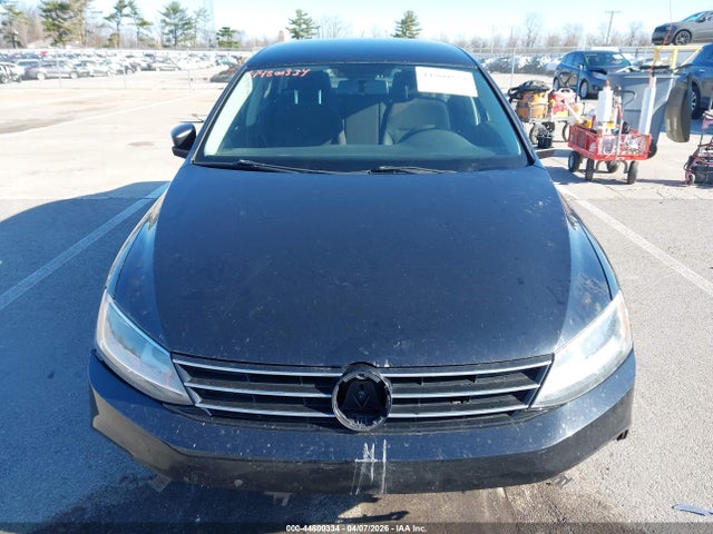 Volkswagen Jetta 1.4t S