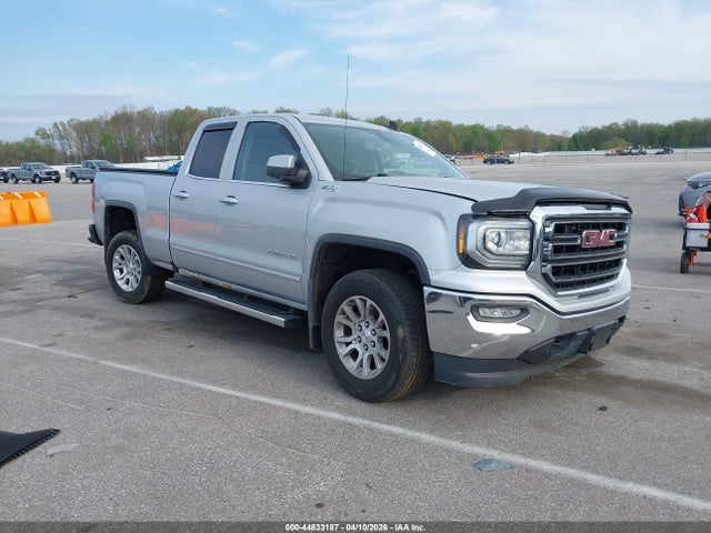 Salvage GMC Sierra 1500 Image