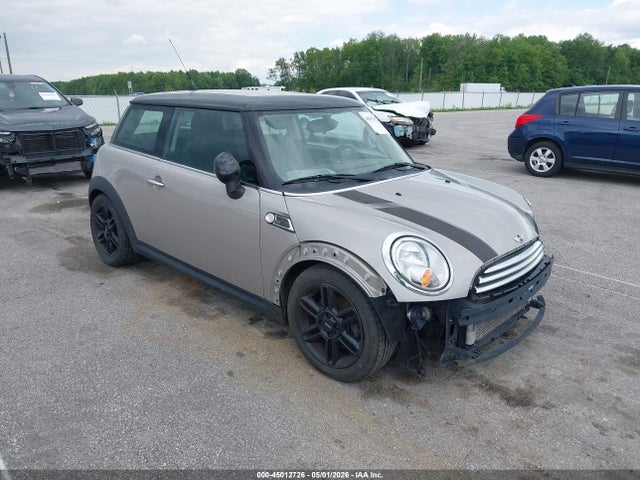 Salvage MINI Cooper Image