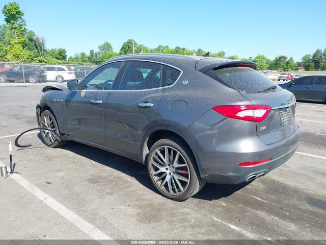 Maserati Levante S