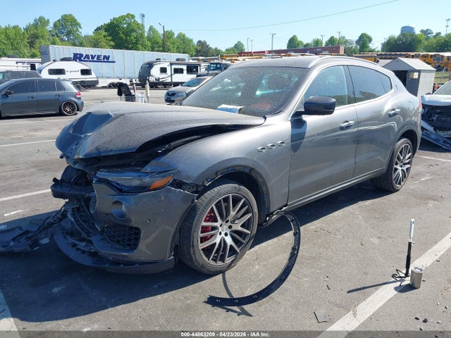 Maserati Levante S