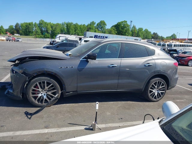 Maserati Levante S
