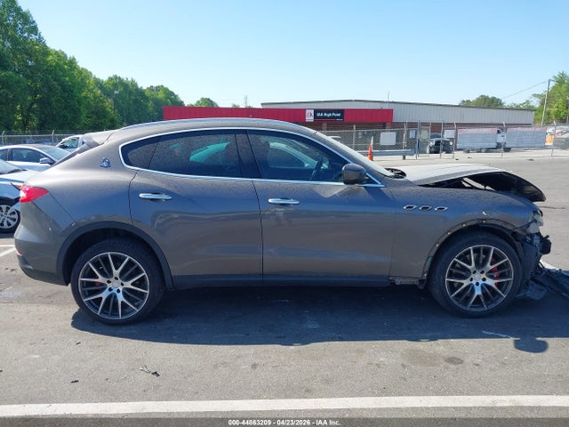 Maserati Levante S