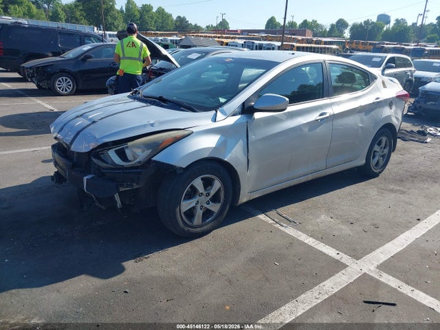 Hyundai ELANTRA Se