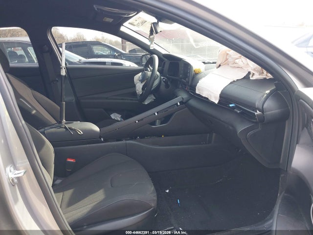 Hyundai ELANTRA Sel Sport