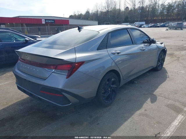 Hyundai ELANTRA Sel Sport