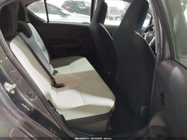 Toyota Prius c One