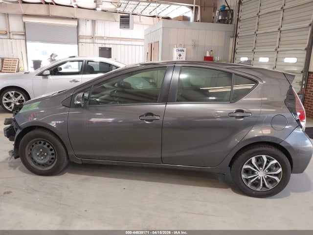 Toyota Prius c One