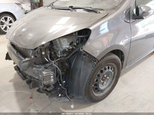Toyota Prius c One