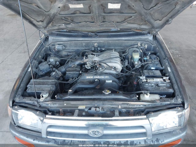 Toyota 4Runner Sr5