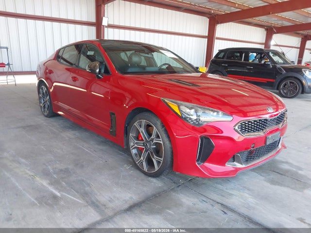 Salvage Kia Stinger Image