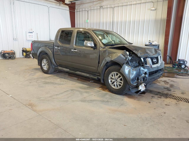 Salvage Nissan Frontier Image