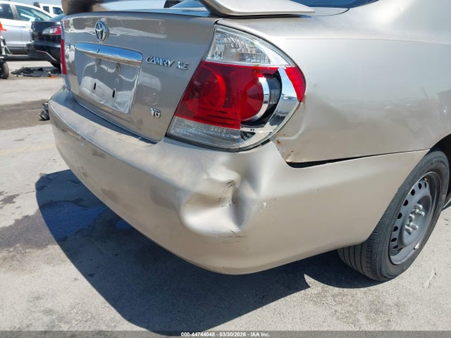 Toyota Camry Xle V6
