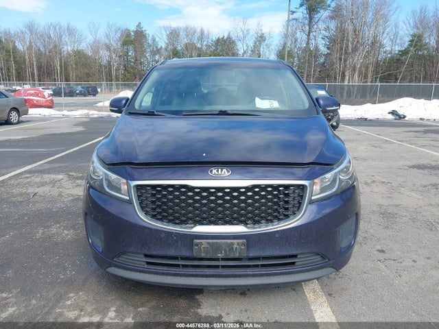 Kia Sedona Lx