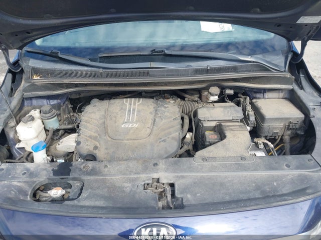 Kia Sedona Lx
