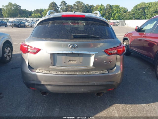 INFINITI Qx