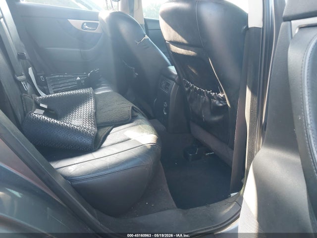 INFINITI Qx