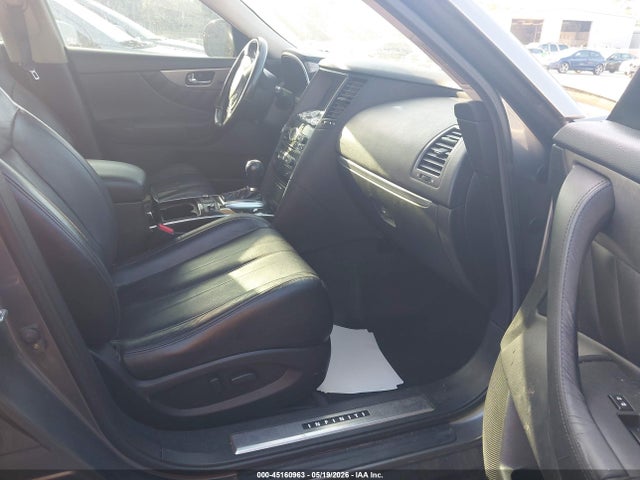 INFINITI Qx