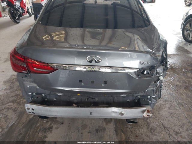 INFINITI Q50 3.0t Luxe