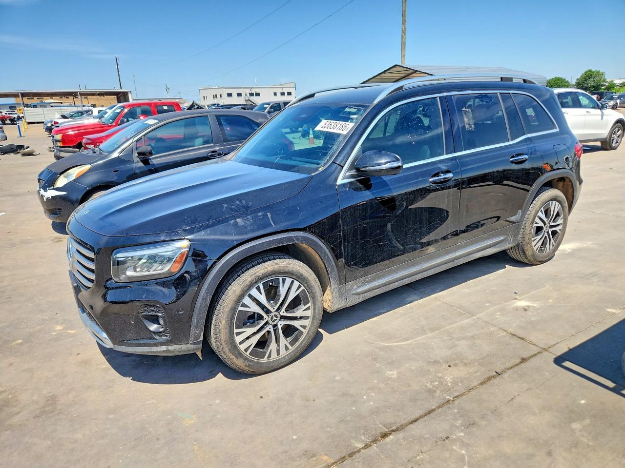 Salvage Mercedes-Benz GLB Image