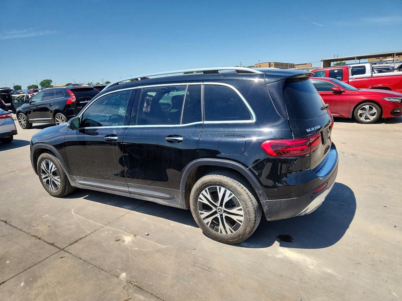 Mercedes-Benz GLB 250