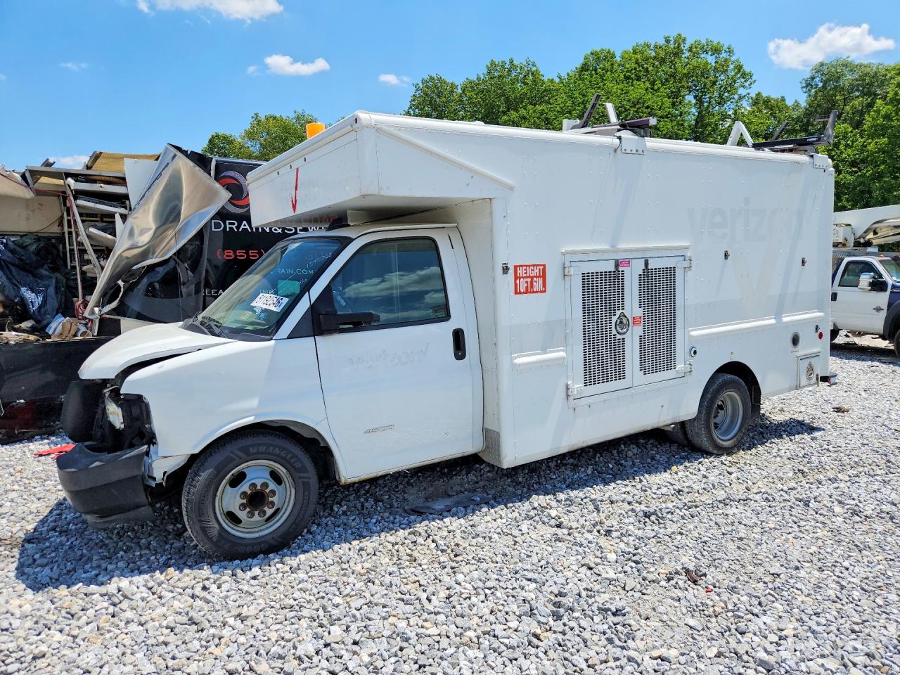 Salvage Chevrolet Express Image