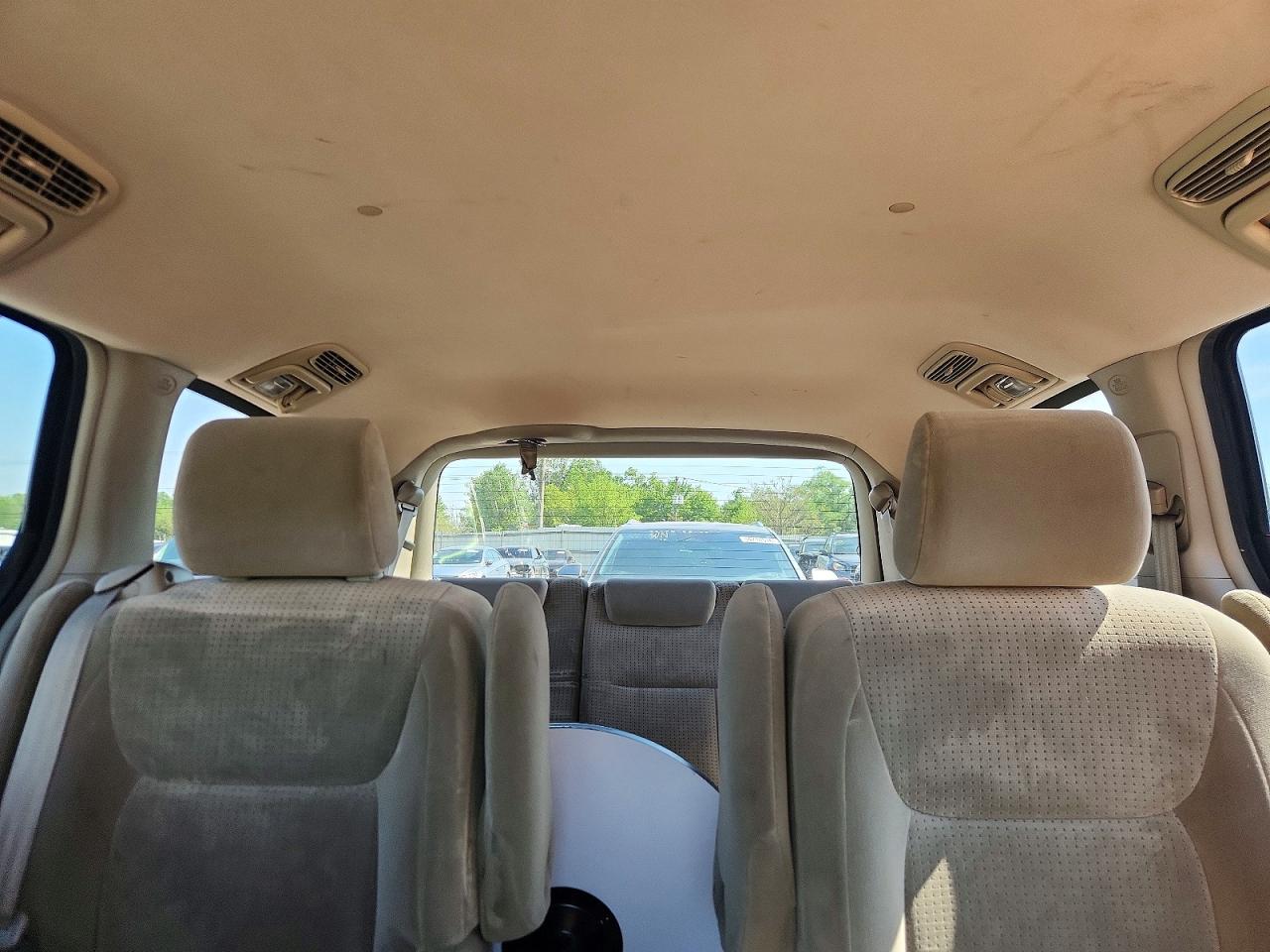 Toyota Sienna Le 7-passenger
