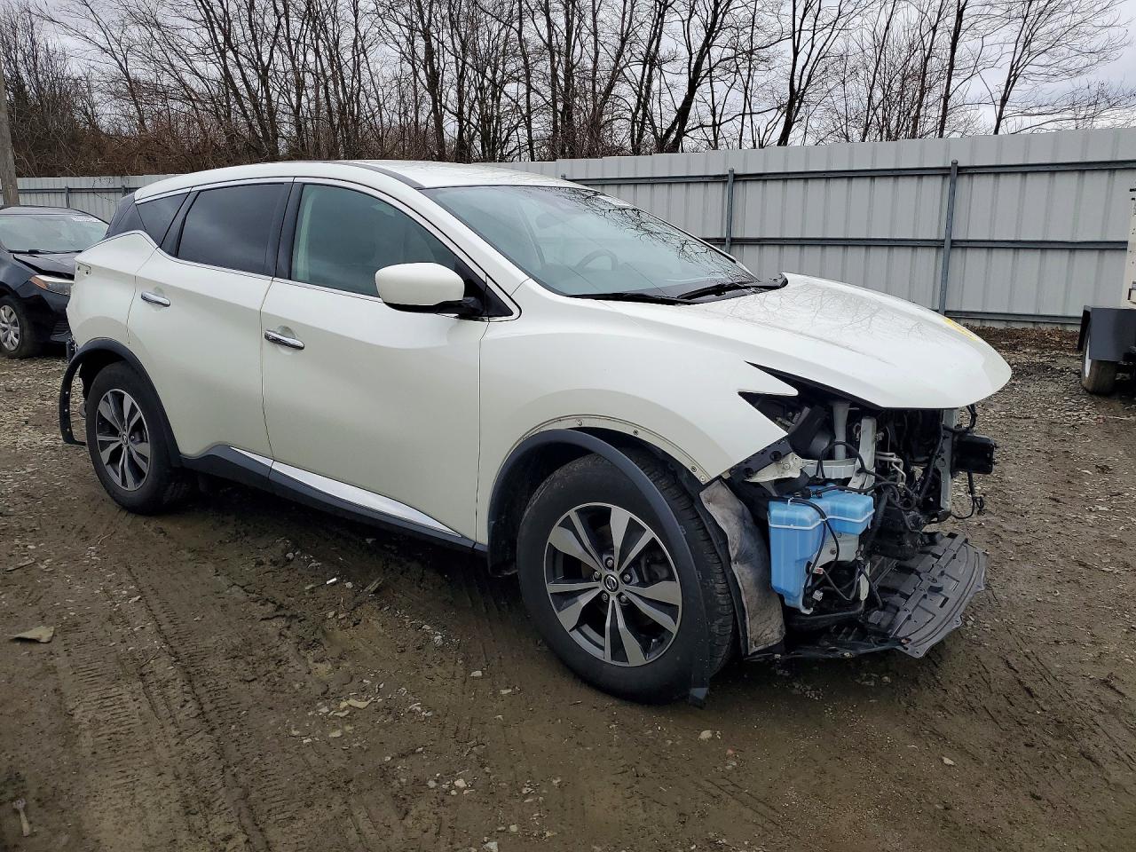 Nissan Murano S